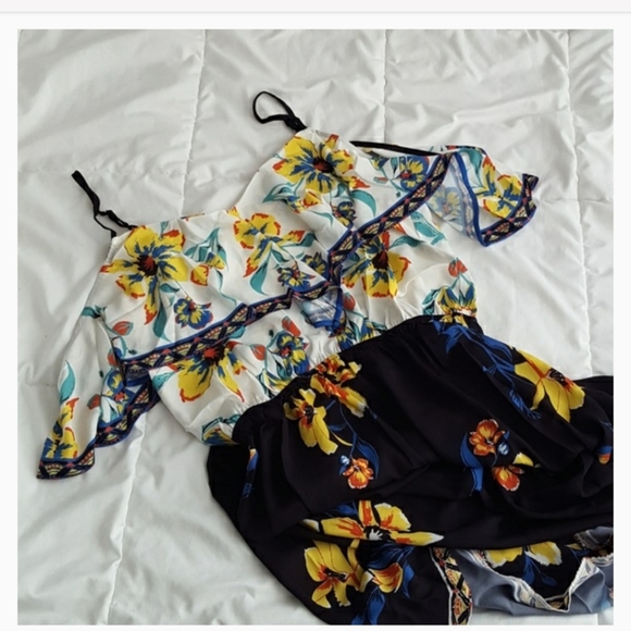 Flying Tomato cold shoulder maxi dress 1X - Picture 5 of 8